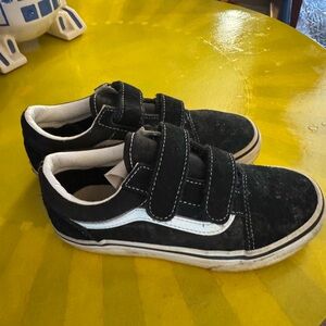 Vans Kids Black Velcro Sneakers